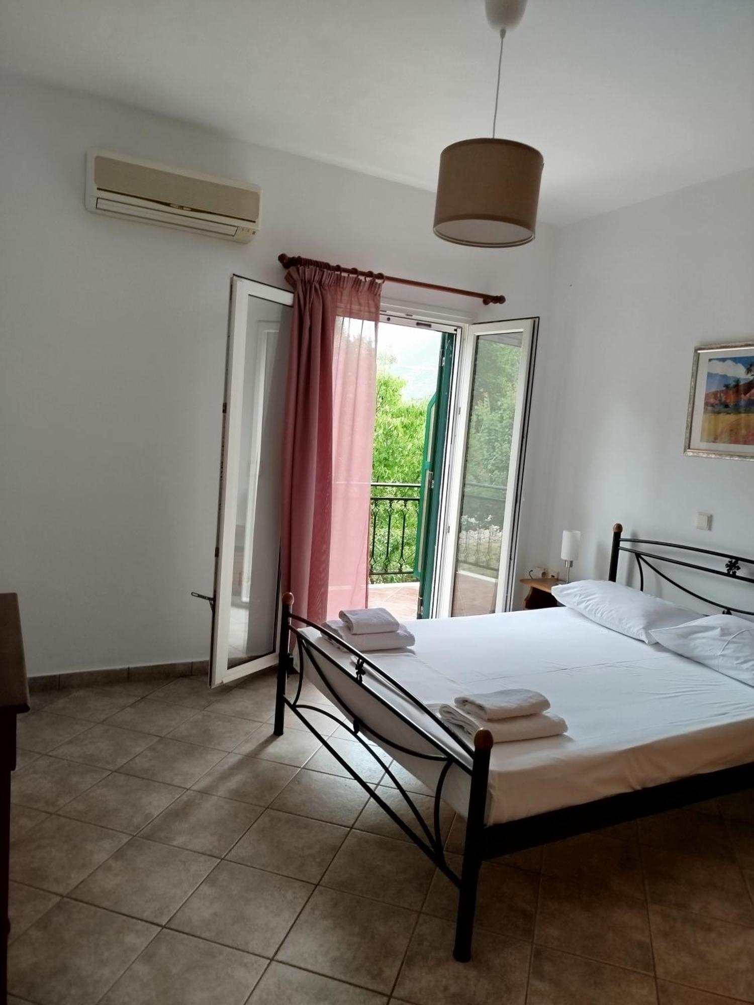 Riverside Αpartments Vasiliki  Exterior photo