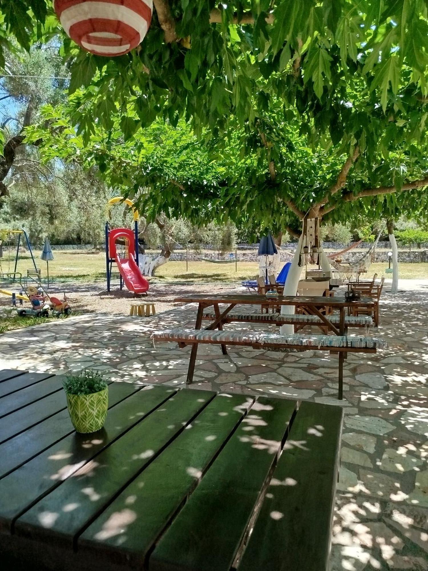 Riverside Αpartments Vasiliki  Exterior photo