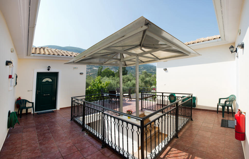 Riverside Αpartments Vasiliki  Exterior photo